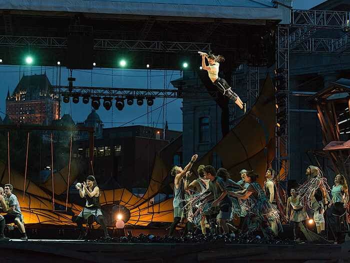 Free circus show in Québec City | Credit: Alexandre Galliez