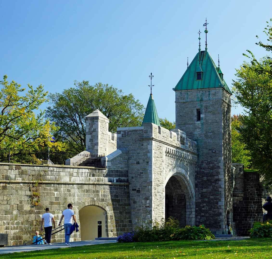 Porte Saint-Louis | Crédit :  OTQ